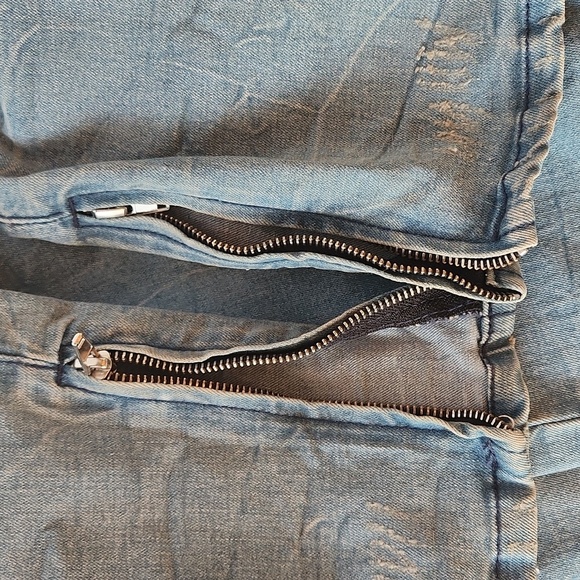 PacSun jogger distressed jeans - Size Small - Picture 7 of 9